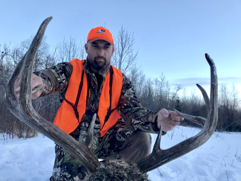 Rusty McDaniels Canadian Whitetail