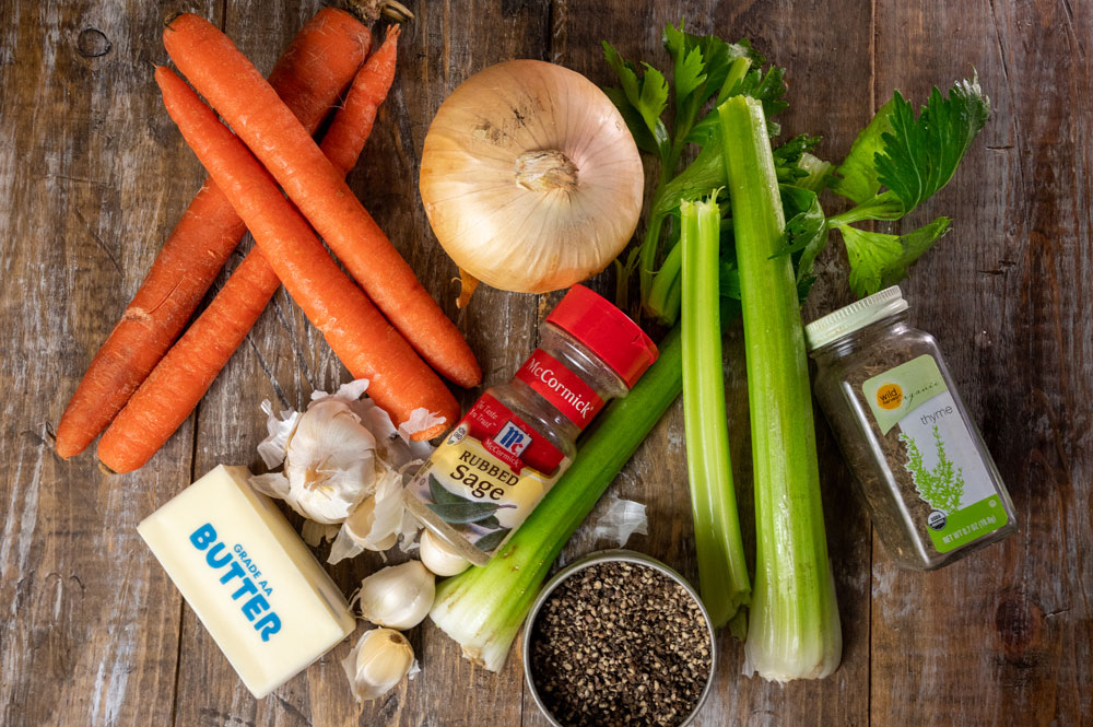 sage cornbread stuffing ingredients