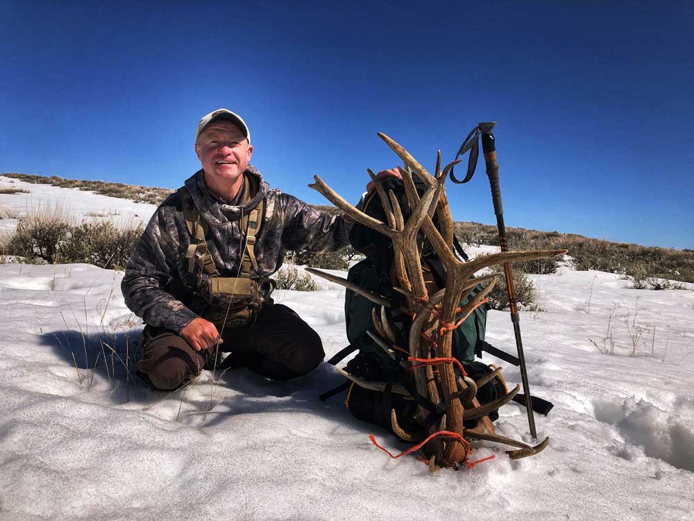 Western shed antler hunting backpack