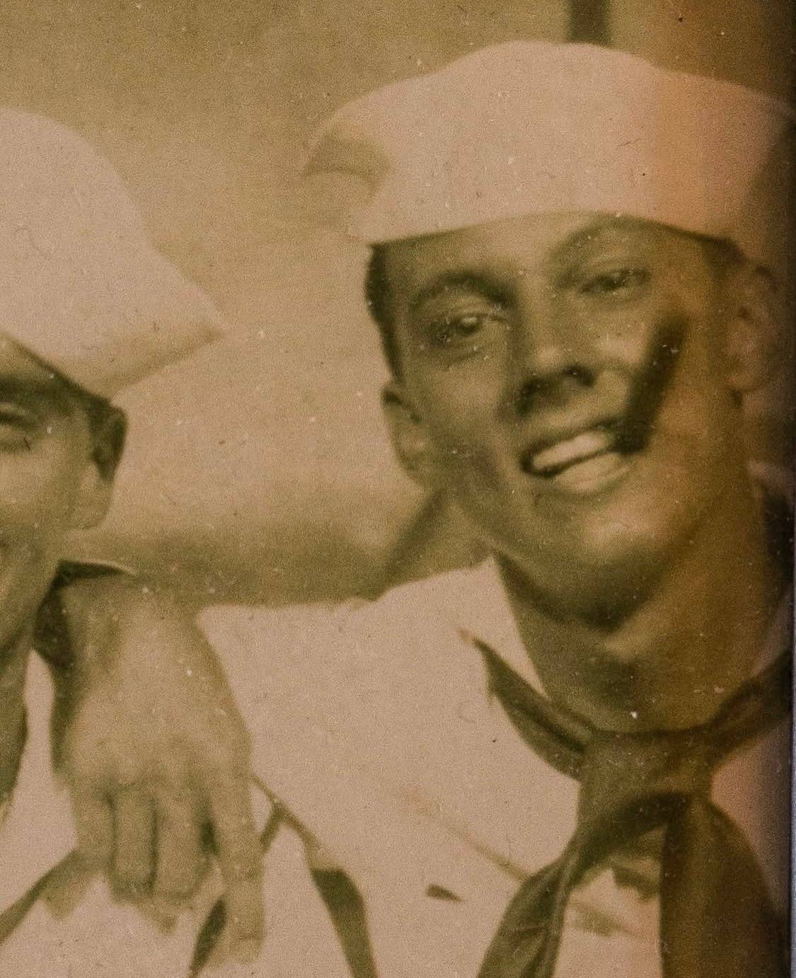 tom kelly in uniform