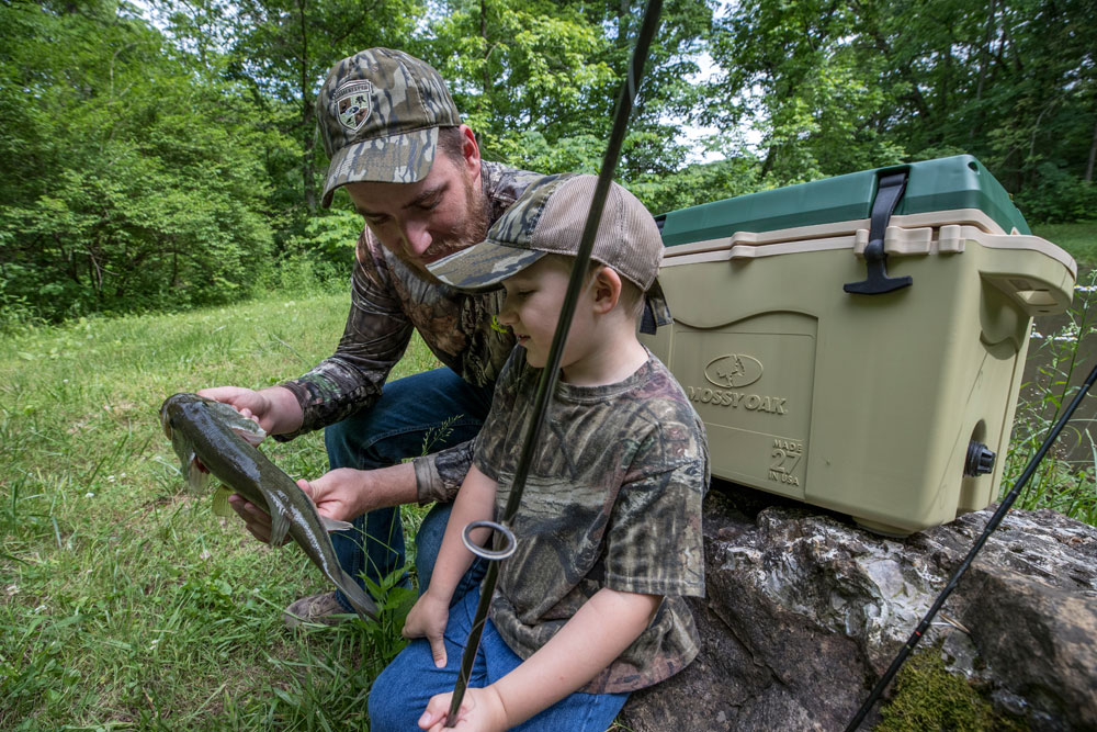 fishing with kid