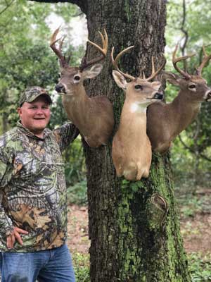 simon ellis with 3 buck mounts