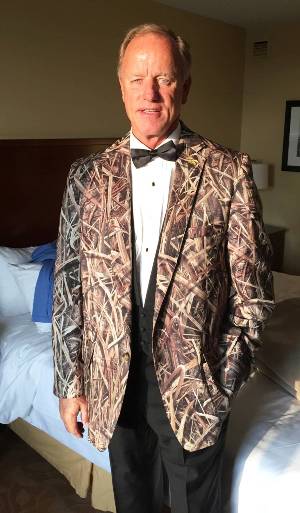 DeCamo Sport Jackets Available in Shadow Grass Blades Mossy Oak