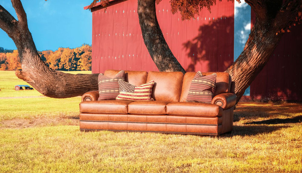Mossy Oak Nativ Living Sofa