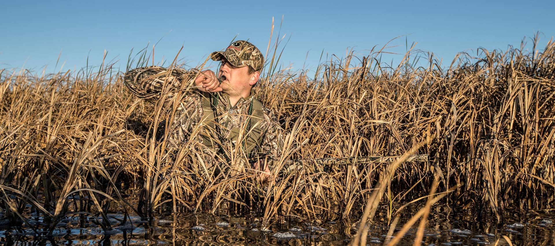 Mossy Oak Shadow Grass Blades Lifestyle Photo