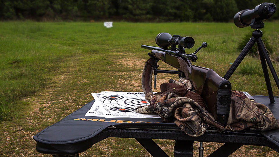 bench rest and tools for sighting rifle