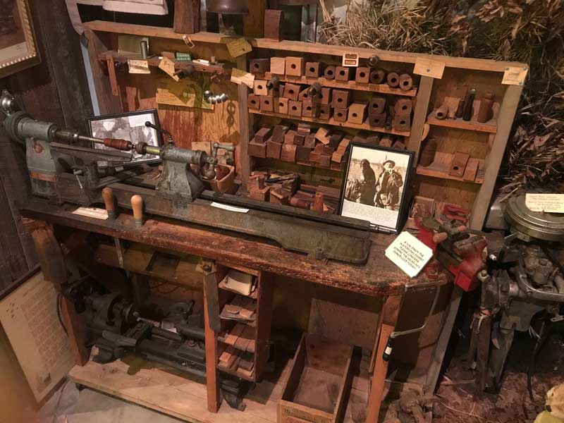 Chick Major work bench