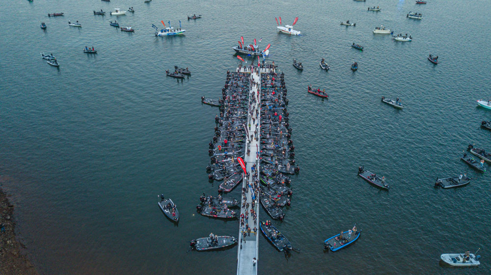 Bassmaster Classic 2022 boats docked