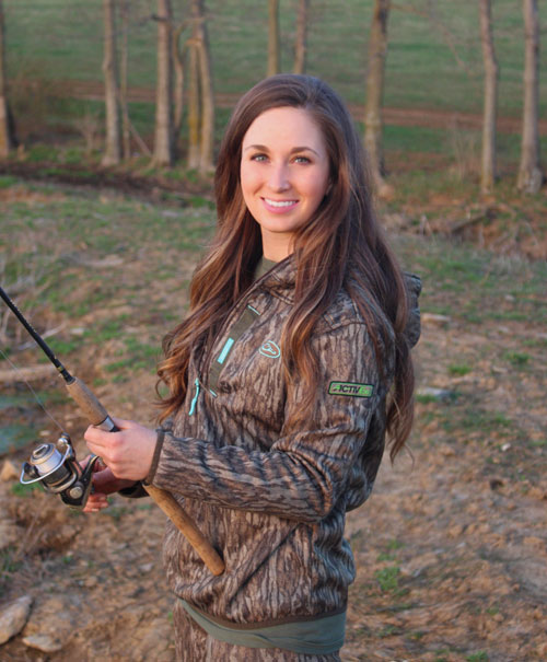 Ellie McGinnis Mossy Oak