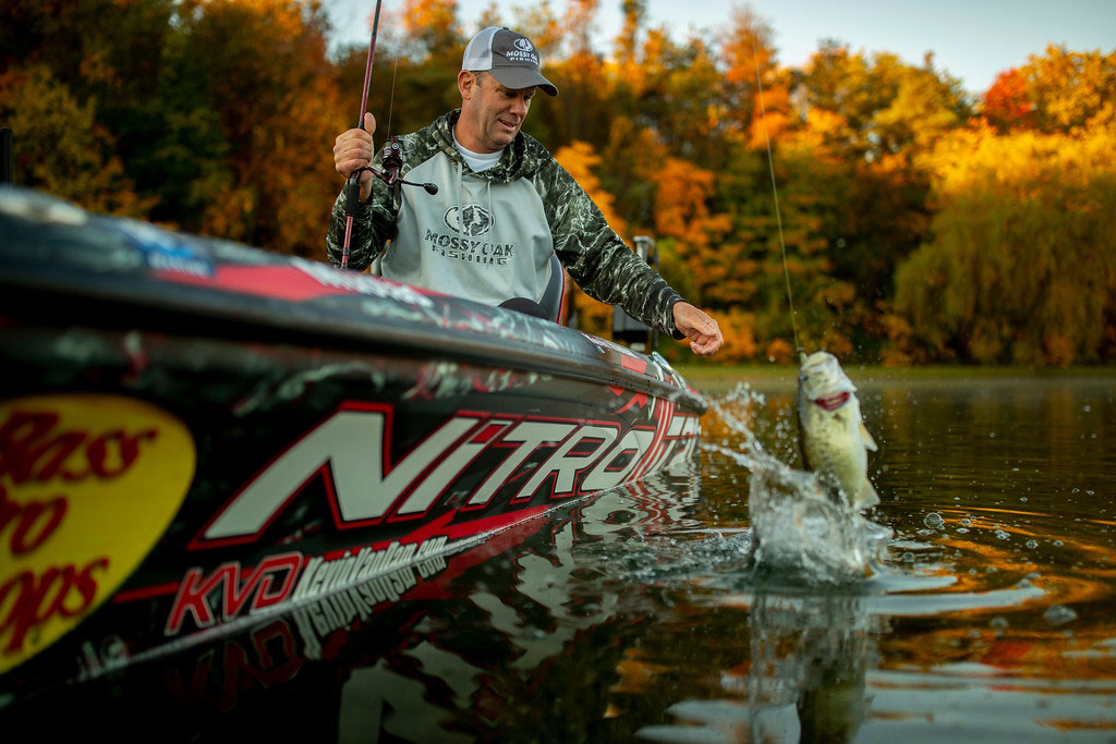 Kevin VanDam fishing