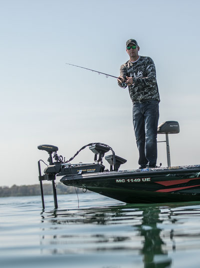 Kevin VanDam Mossy Oak Elements