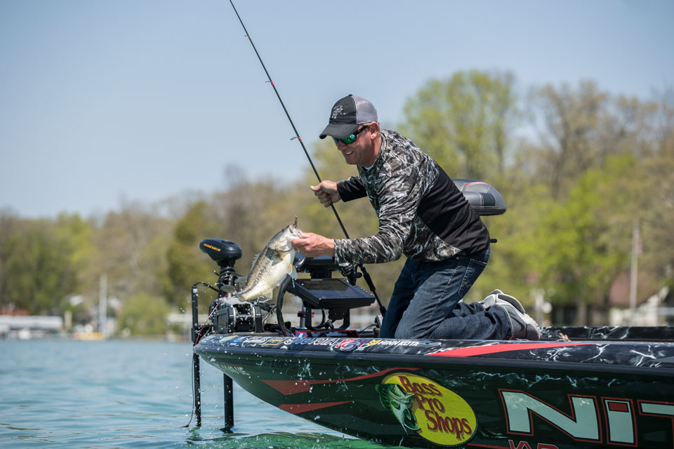 VanDam's 3 Top Lures for Early Spring - Major League Fishing