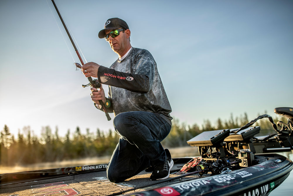Kevin VanDam Explains How He Fishes a New Lake