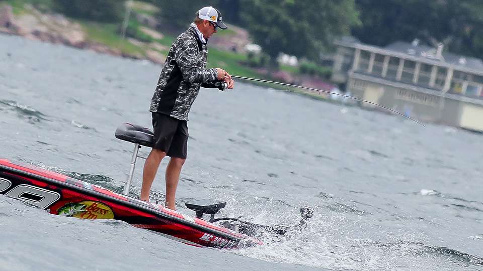 Kevin VanDam fishing