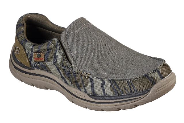 SKECHERS Mossy Oak