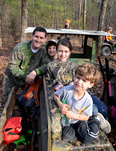 Zachery Bond and children