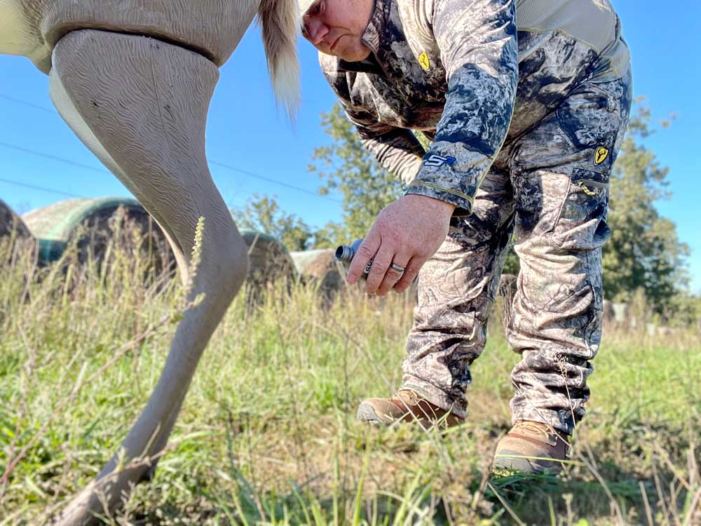 adding scent to deer decoy