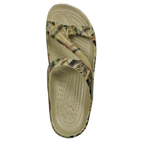 Mossy Oak camo sandals by Dawgs