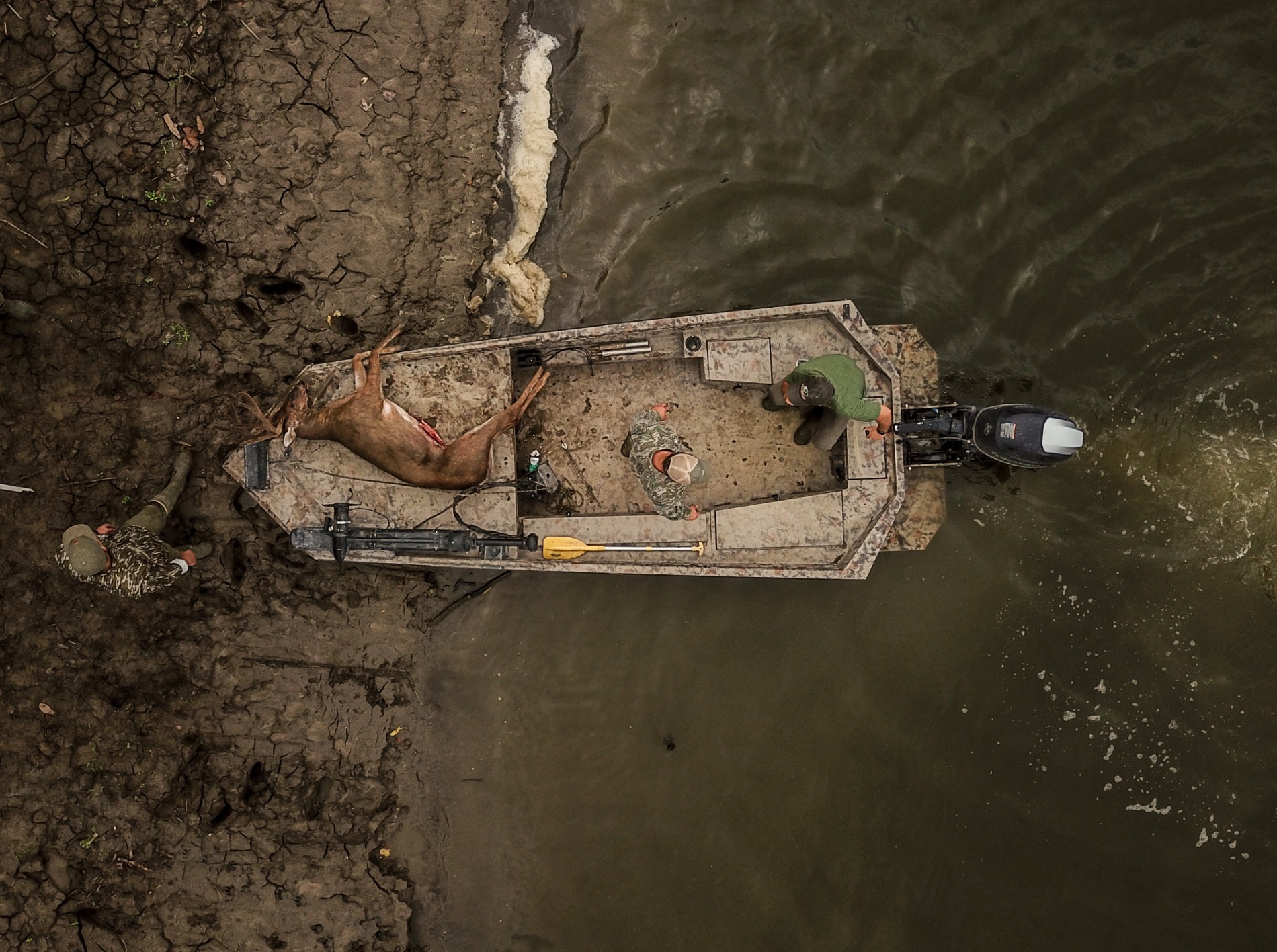 hunting deer with boats