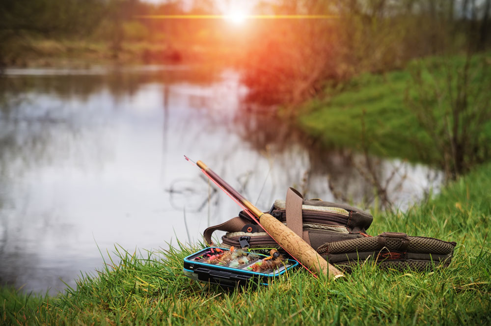 Why you should try tenkara-style no-reel fly fishing • Outdoor Canada