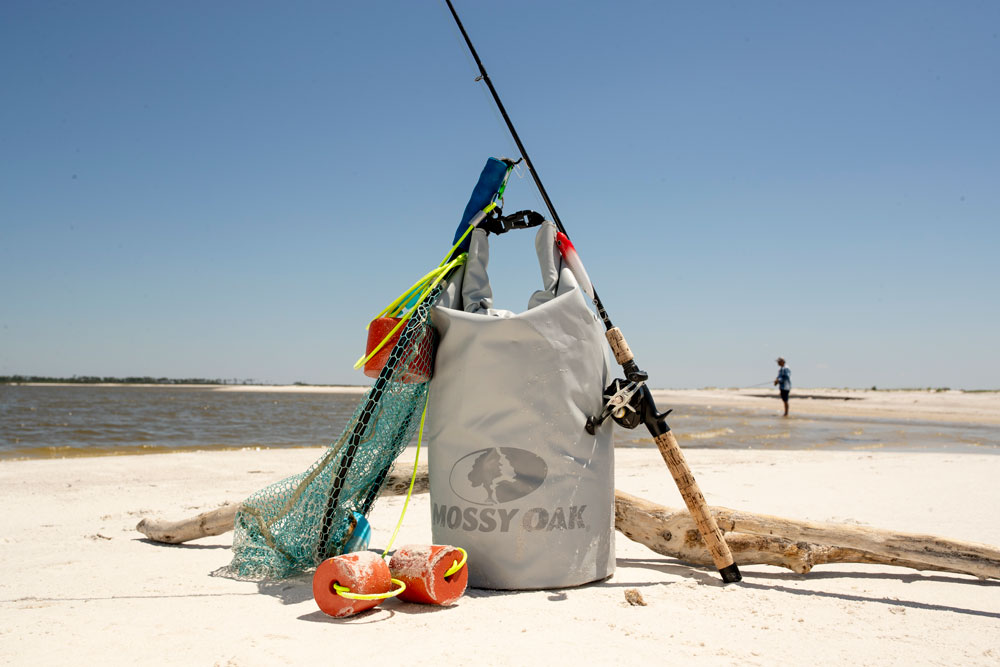 saltwater fishing gear shoreline