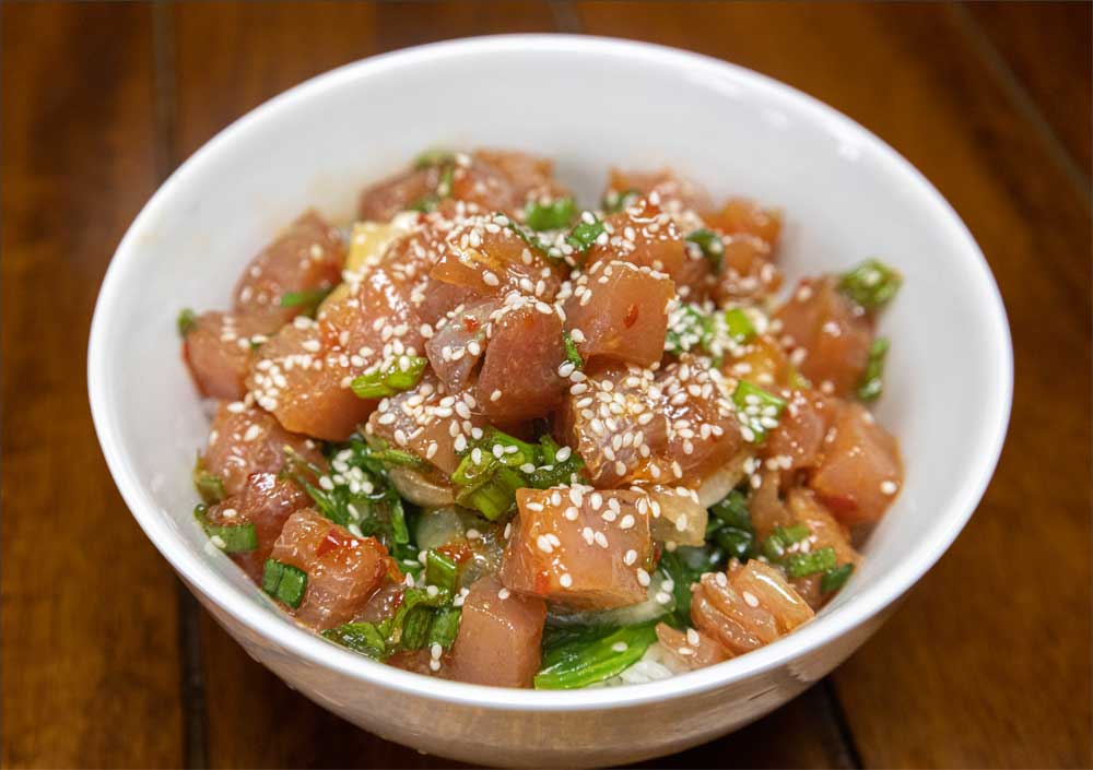 tuna poke bowl